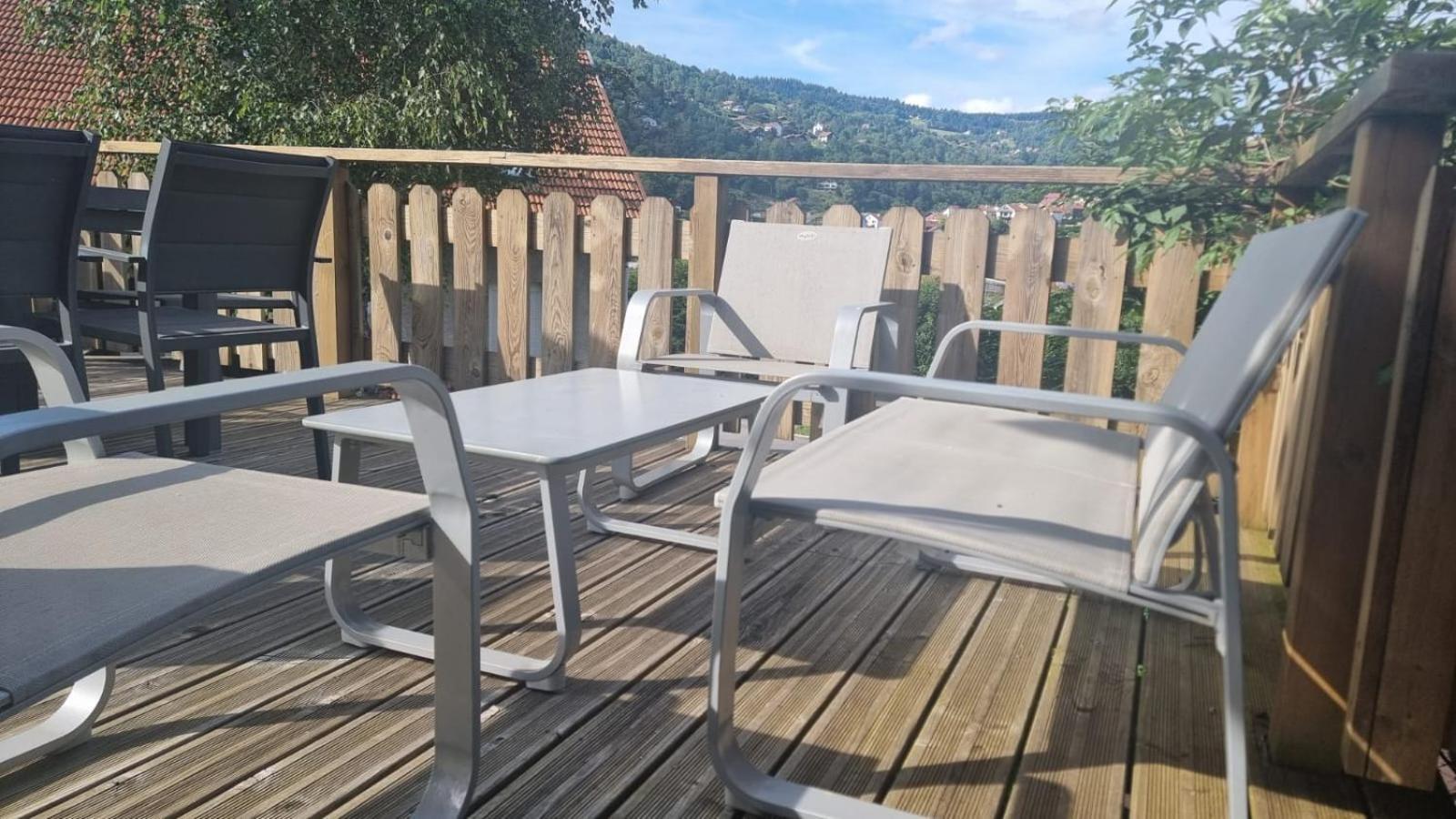 Le Du Pere Michel, Jacuzzi, Sauna, Jardin * La Bresse