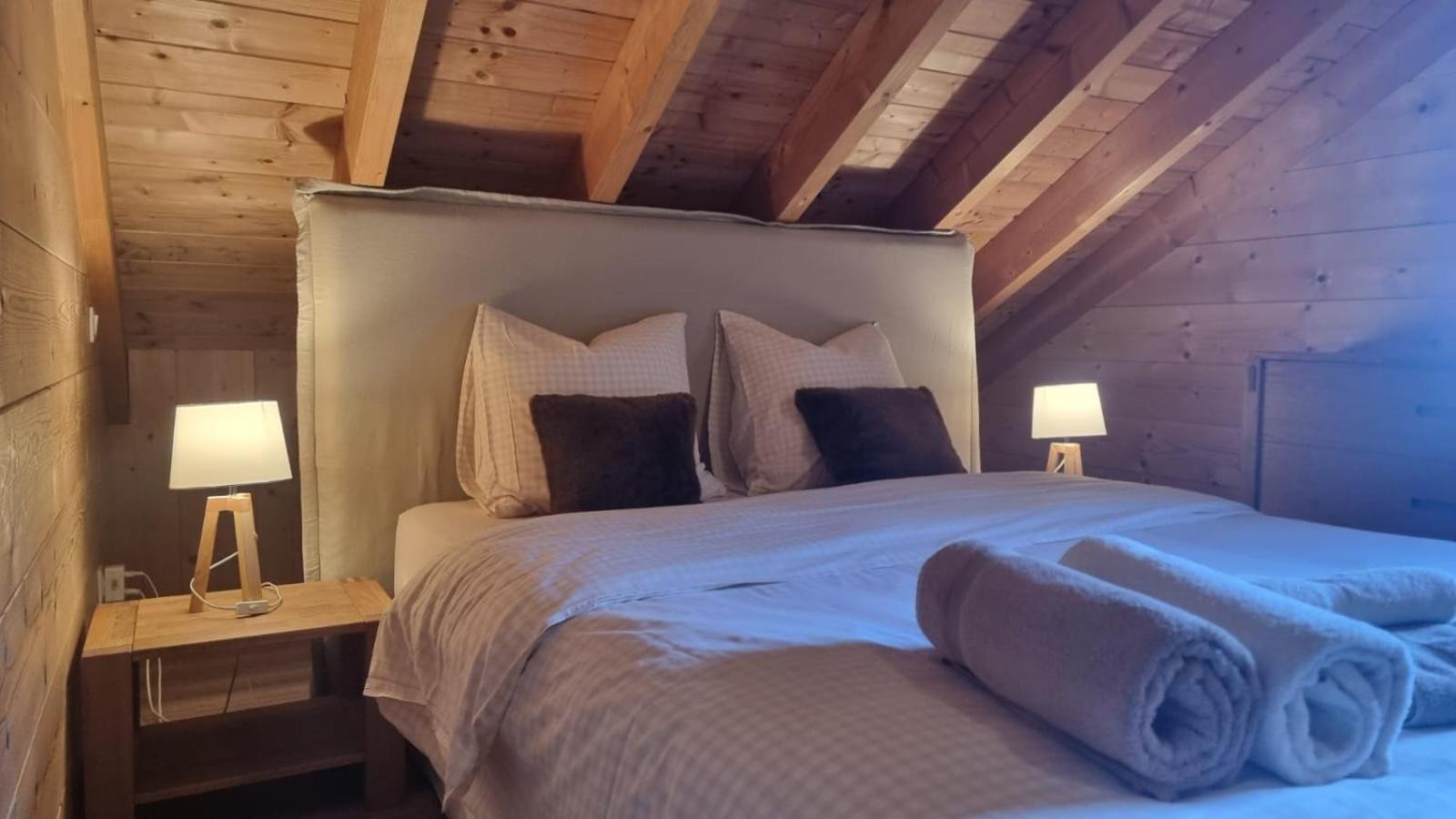 Le Du Pere Michel, Jacuzzi, Sauna, Jardin Chalet