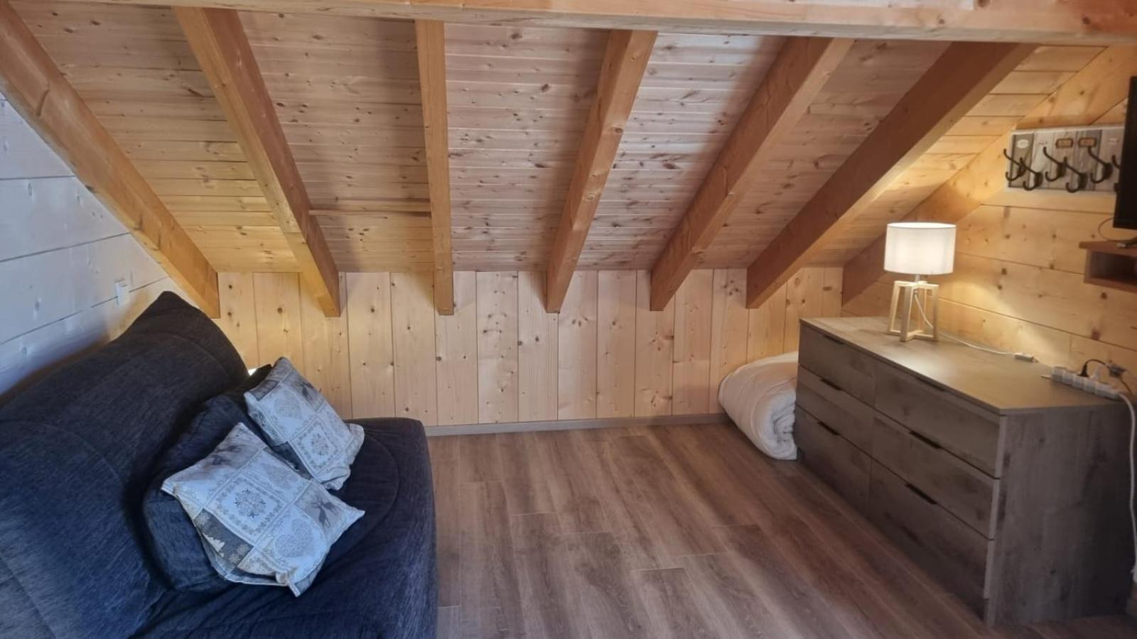 Chalet Le Du Pere Michel, Jacuzzi, Sauna, Jardin *