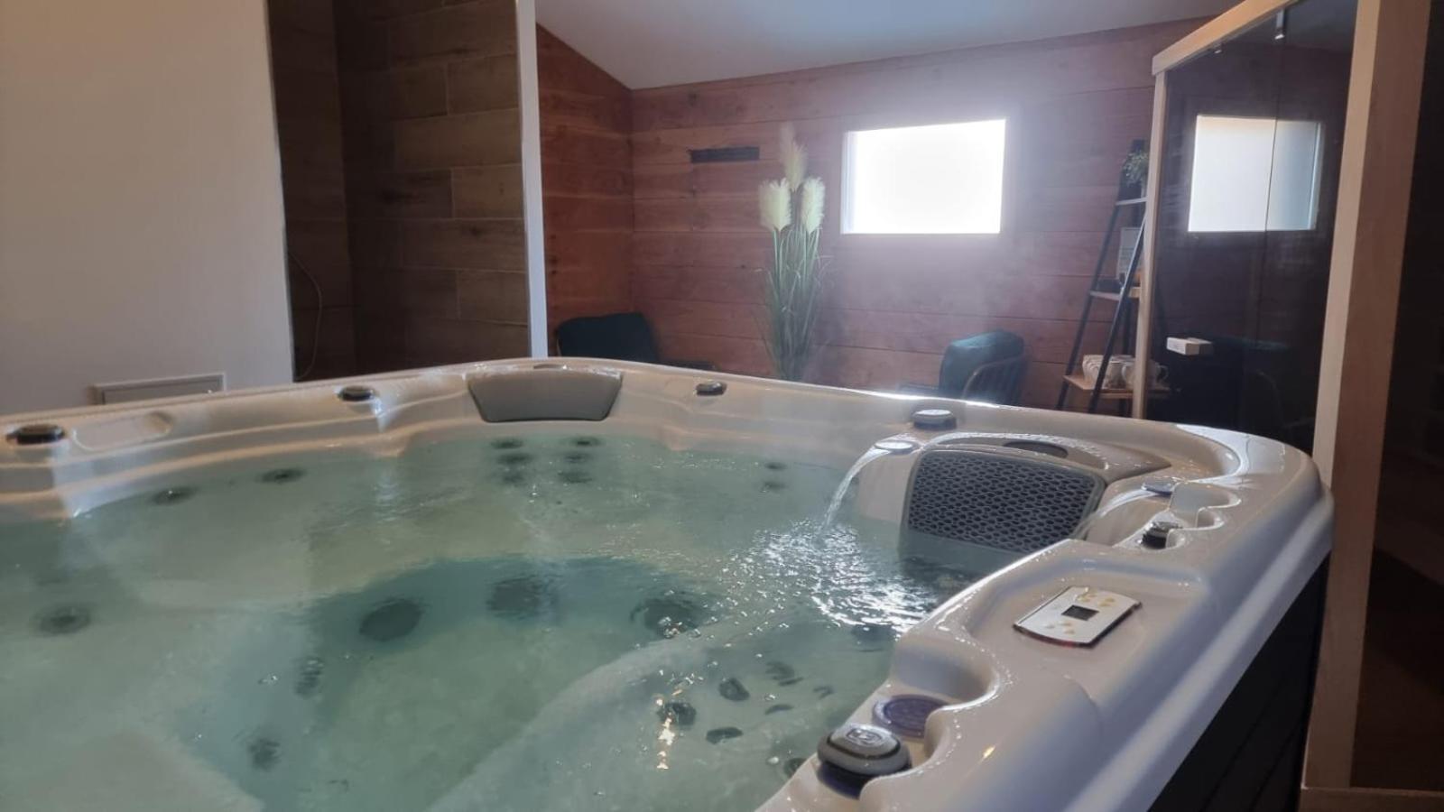 Le Du Pere Michel, Jacuzzi, Sauna, Jardin *